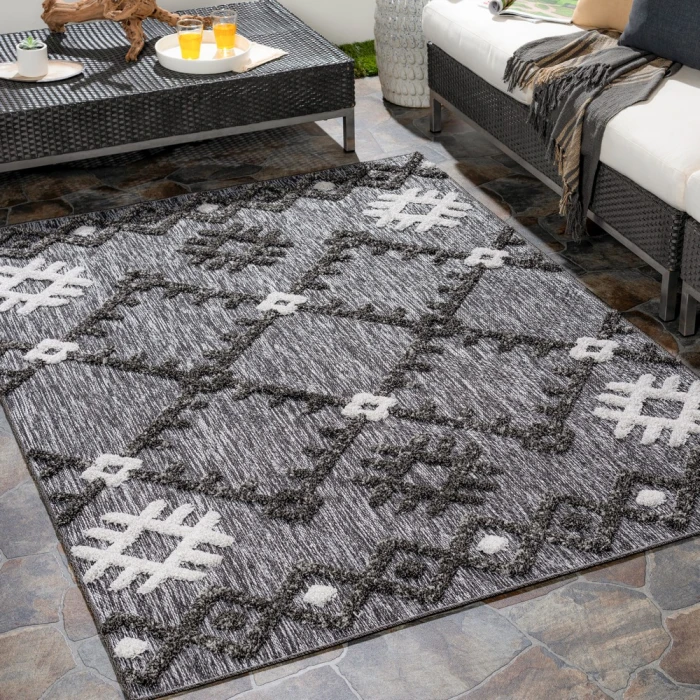 Surya Toledo TLD-2304 Area Rug