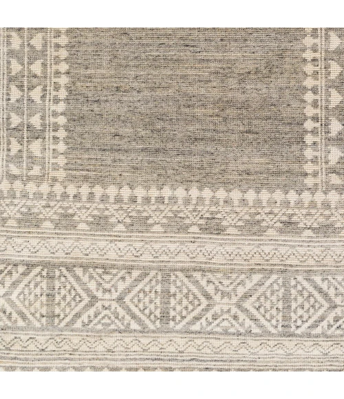 Surya Tunus TUN-2307 4  x 6  Rug