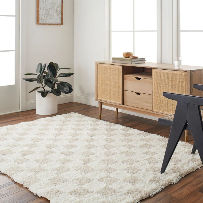 Urban Shag USG-2350 710" x 102" Machine Woven Rug