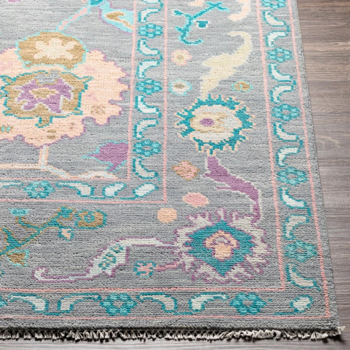 Surya Ushak USK-2300 2  x 3  Rug