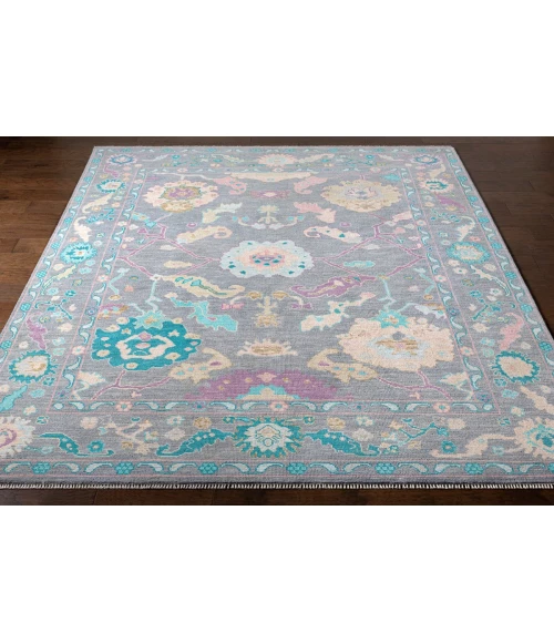 Surya Ushak USK-2300 6  x 9  Rug
