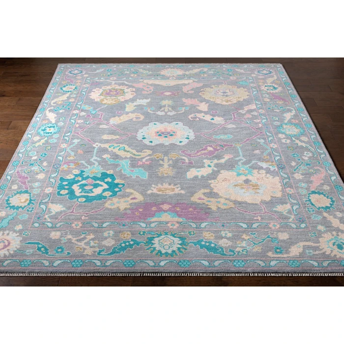 Surya Ushak USK-2300 2  x 3  Rug