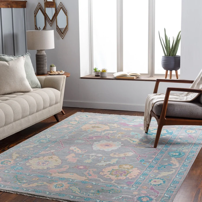 Surya Ushak USK-2300 2  x 3  Rug