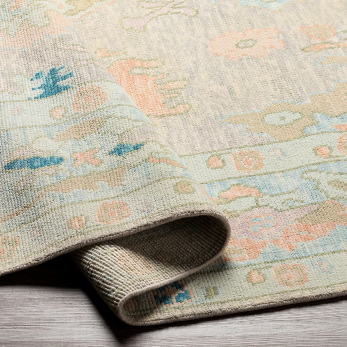 Surya Ushak USK-2301 8 10 x 12  Rug