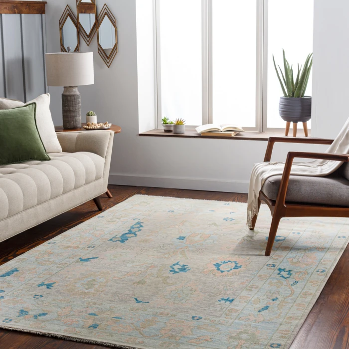 Surya Ushak USK-2301 8 10 x 12  Rug