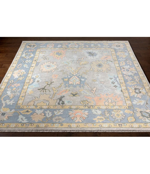 Surya Ushak USK-2303 6  x 9  Rug