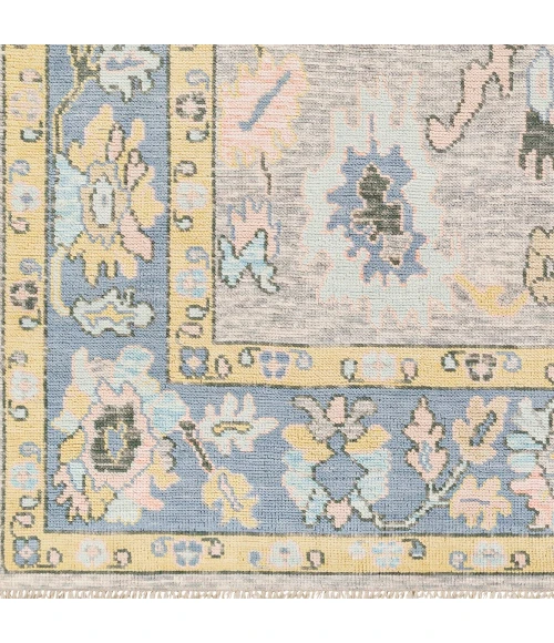 Surya Ushak USK-2303 6  x 9  Rug