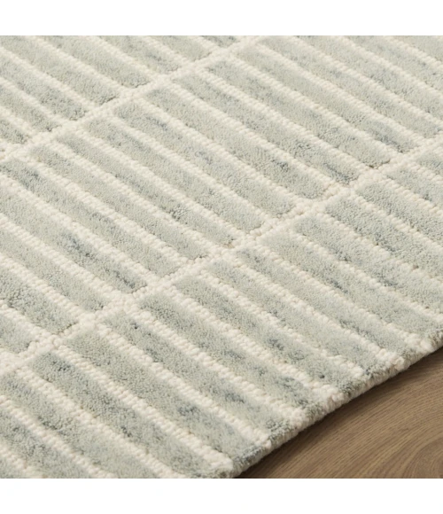 LIVABLISS Vista VIT-2302 3ft. x 10ft. Rect. Rug