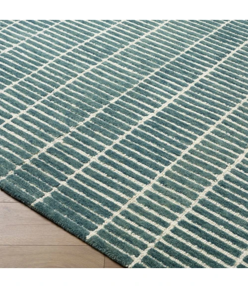 LIVABLISS Vista VIT-2304 3ft. x 10ft. Rect. Rug