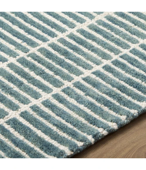 LIVABLISS Vista VIT-2304 3ft. x 10ft. Rect. Rug