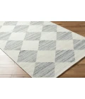 Vivir Antho Ivory VVAT-2303 2 ft. X 3 ft. Rect. Rug