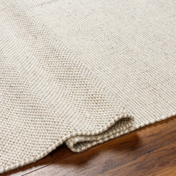Surya Vivian Rug VVI2300