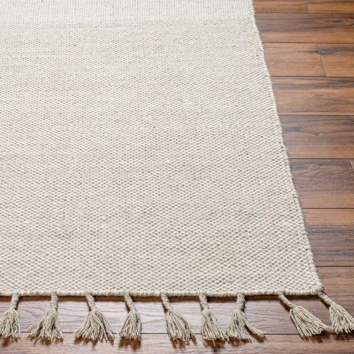 Surya Vivian Rug VVI2300