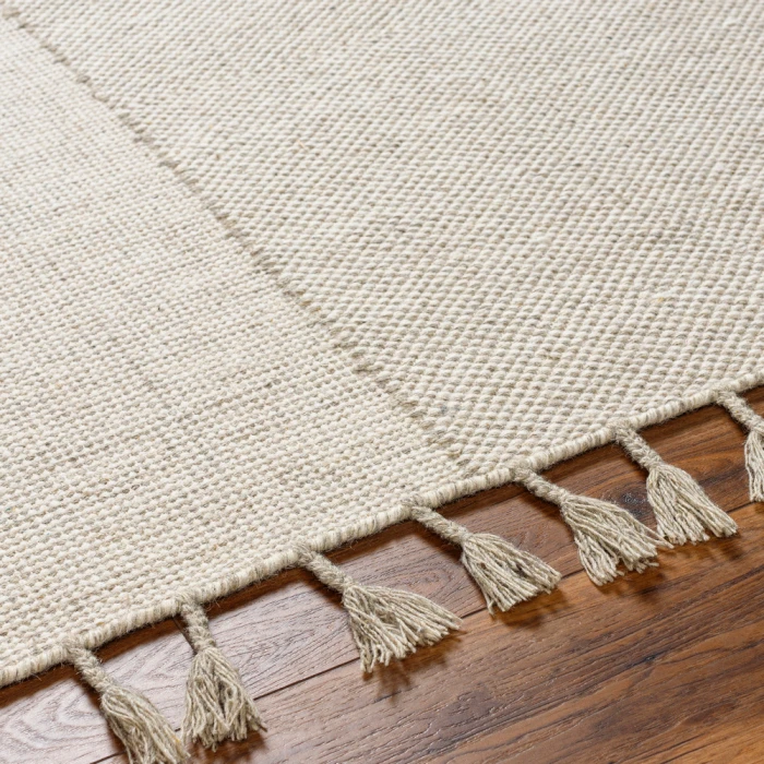 Surya Vivian Rug VVI2300