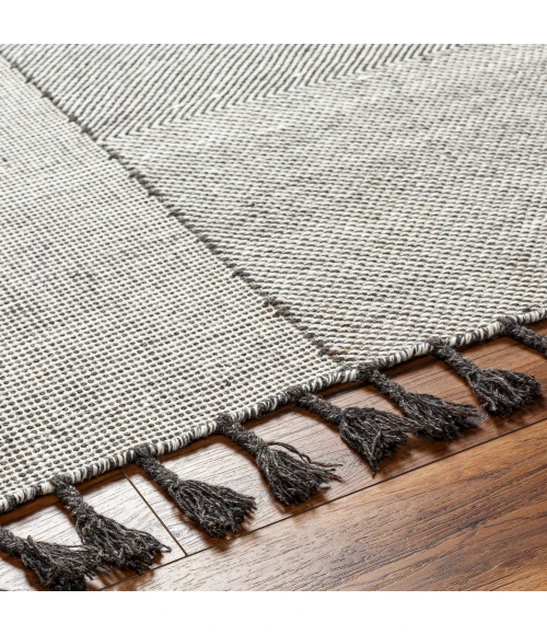 Surya Vivian Rug VVI2302