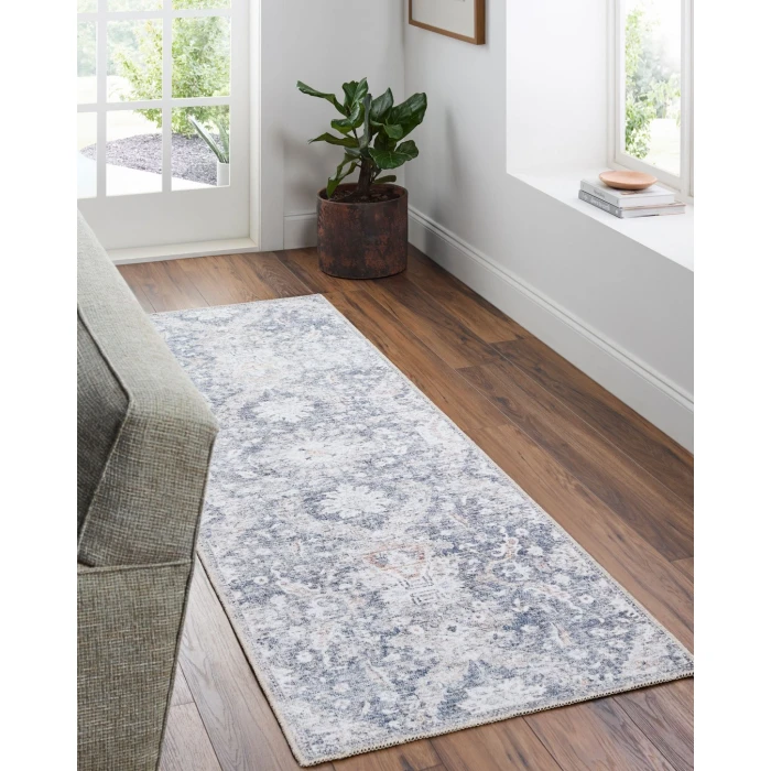 Vivir Lorelai Black VVLO-2305 2 ft. 7 in. X 7 ft. 10 in. Rect. Rug