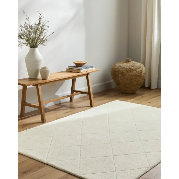 Livabliss Wooly Ivory WOL-2300 5 ft. X 7 ft. Rect. Rug