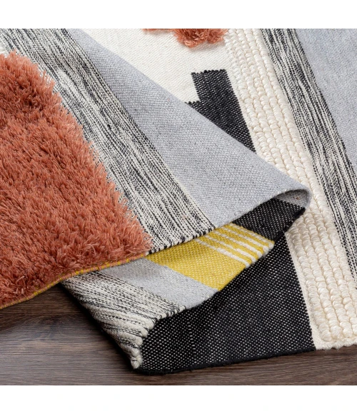 Surya Yuva YUV-2300 5  x 7 6 Rug