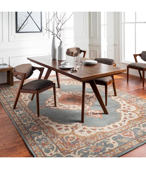 Surya Zahra ZHA-2301 5 6 x 8 6 Rug