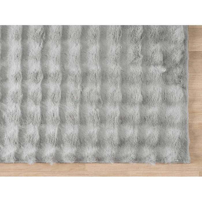 United Weavers Lavish Bubble Silver 150 25071 24 1ft. 10in. x 3ft. Rect. Rug