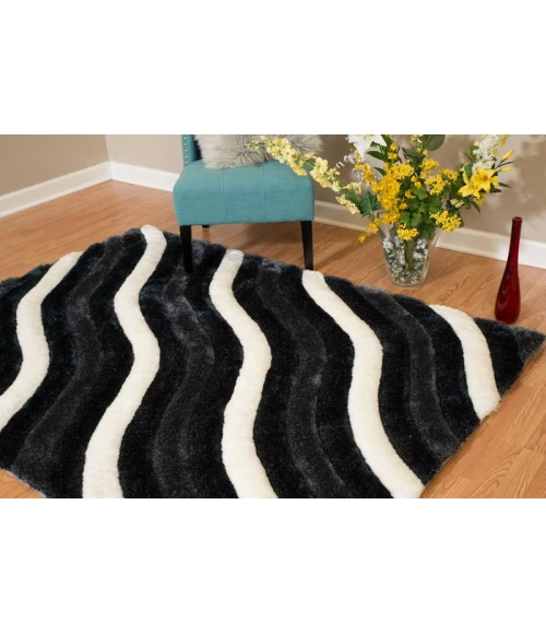 United Weavers of America FINESSE-SHOWERS-BLACK-24-20470 Area Rug