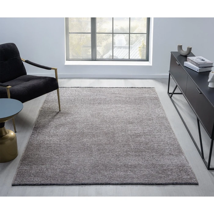 United Weavers Emerson Grey 215 61072 58 5ft. 3in. x 7ft. 2in. Rect. Rug