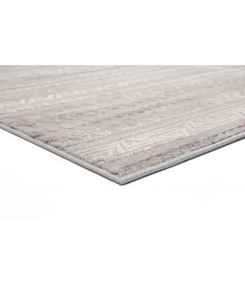 United Weavers Cascades Wheat 2601-10791 5 ft. 3 in. X 7 ft. 2 in. Rectangle Rug