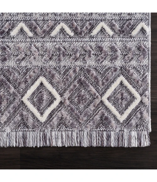 United Weavers Chelsea  Smoke  2920-81177 2 ft. 7 in. X 7 ft. 2 in. Rectangle Rug