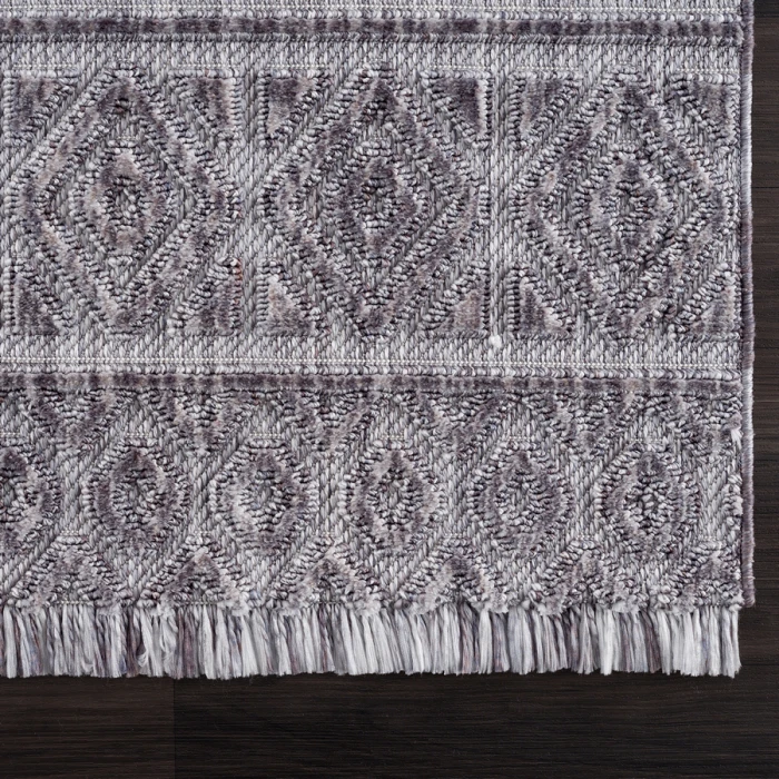 United Weavers Chelsea  Smoke  2920-81277 1 ft. 10 in. X 3 ft. Rectangle Rug