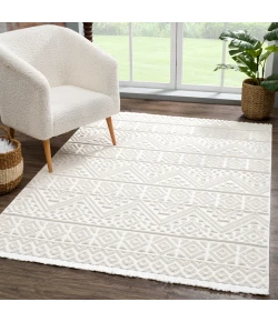 United Weavers Chelsea White 2920-81299 2 ft. 7 in. X 7 ft. 2 in. Rectangle Rug