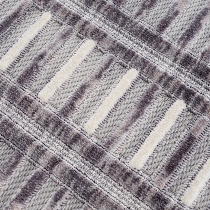 United Weavers Chelsea  Smoke  2920-81477 1 ft. 10 in. X 3 ft. Rectangle Rug