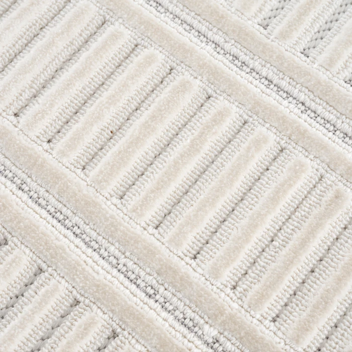 United Weavers Chelsea  White 2920-81499 5 ft. 3 in. X 7 ft. 2 in. Rectangle Rug