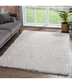 United Weavers Aubrey Silver 3100-61071 7 ft. 10 X 10 ft. 6 in. Rectangle Rug