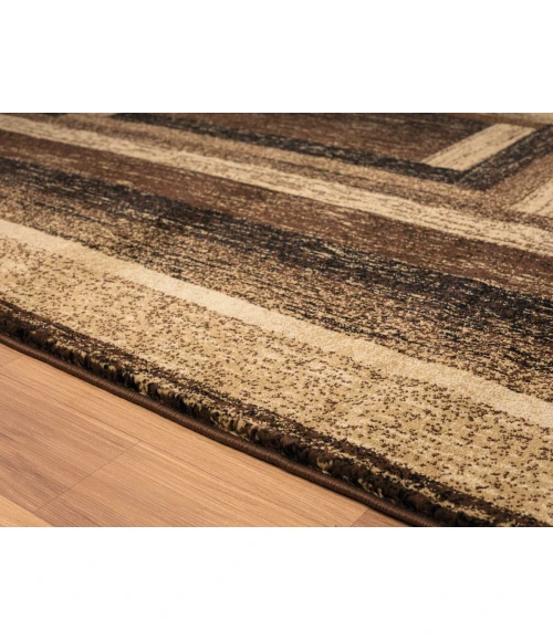 United Weavers Highlands Brown 3115-60550 5 ft. 3 in. X 7 ft. 2 in. Rectangle Rug