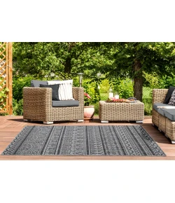 United Weavers Augusta Black 3900-10170 7 ft. 10 in. X 10 ft. 6 in. Rectangle Rug