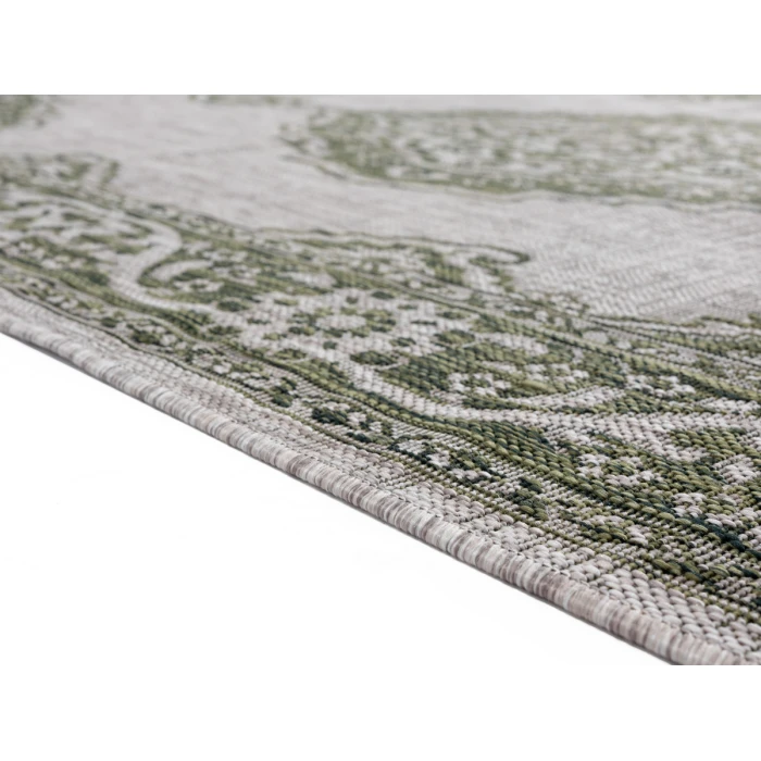 United Weavers Augusta Green 3900-10245 7 ft. 10 in. X 10 ft. 6 in. Rectangle Rug