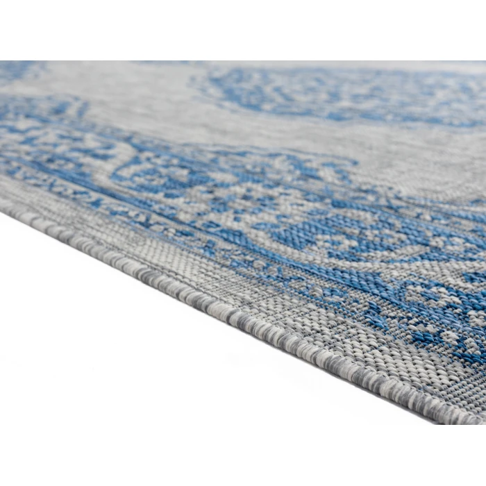 United Weavers Augusta Blue 3900-10260 7 ft. 10 in. X 10 ft. 6 in. Rectangle Rug