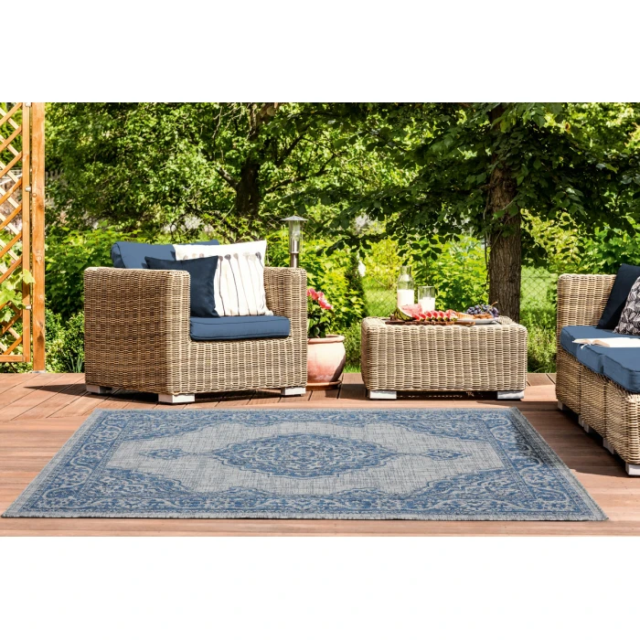 United Weavers Augusta Blue 3900-10260 7 ft. 10 in. X 10 ft. 6 in. Rectangle Rug