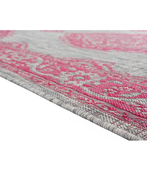 United Weavers Augusta Pink 3900-10286 5 ft. 3 in. X 7 ft. 6 in. Rectangle Rug