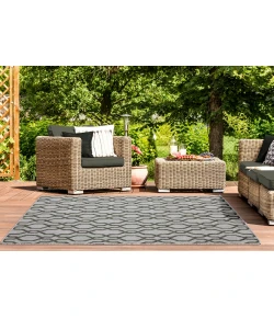 United Weavers Augusta Green 3900-10445 7 ft. 10 in. X 10 ft. 6 in. Rectangle Rug