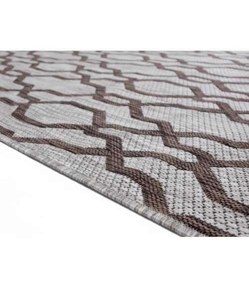 United Weavers Augusta Brown 3900-10450 7 ft. 10 in. X 10 ft. 6 in. Rectangle Rug