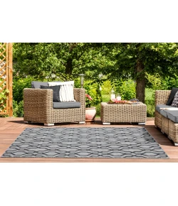 United Weavers Augusta Black 3900-10470 7 ft. 10 in. X 10 ft. 6 in. Rectangle Rug