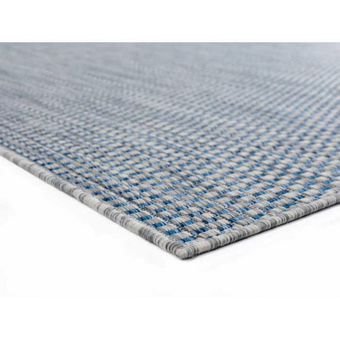 United Weavers Augusta Blue 3900-10560 5 ft. 3 in. X 7 ft. 6 in. Rectangle Rug
