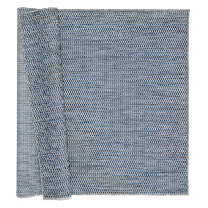 United Weavers Augusta Blue 3900-10560 5 ft. 3 in. X 7 ft. 6 in. Rectangle Rug