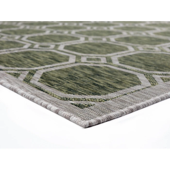 United Weavers Augusta Green 3900-10645 7 ft. 10 in. X 10 ft. 6 in. Rectangle Rug