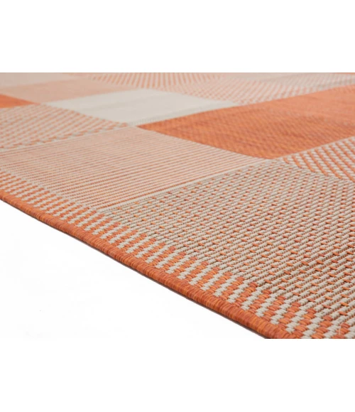 United Weavers Augusta Terracotta 3900-10729 5 ft. 3 in. X 7 ft. 6 in. Rectangle Rug