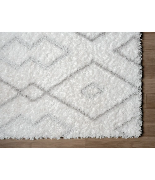 United Weavers Barcelona Grey 4570-30472 5 ft. 3 in. X 7 ft. 2 in. Rectangle Rug