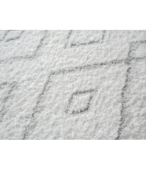 United Weavers Barcelona Grey 4570-30472 5 ft. 3 in. X 7 ft. 2 in. Rectangle Rug