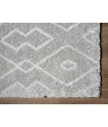 United Weavers Barcelona White 4570-30499 5 ft. 3 in. X 7 ft. 2 in. Rectangle Rug