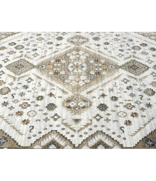 United Weavers Hudson Cream 680-50290 2 ft. 7 in. X 7 ft. 2 in. Rectangle Rug